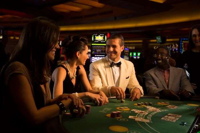 Online Casino Features